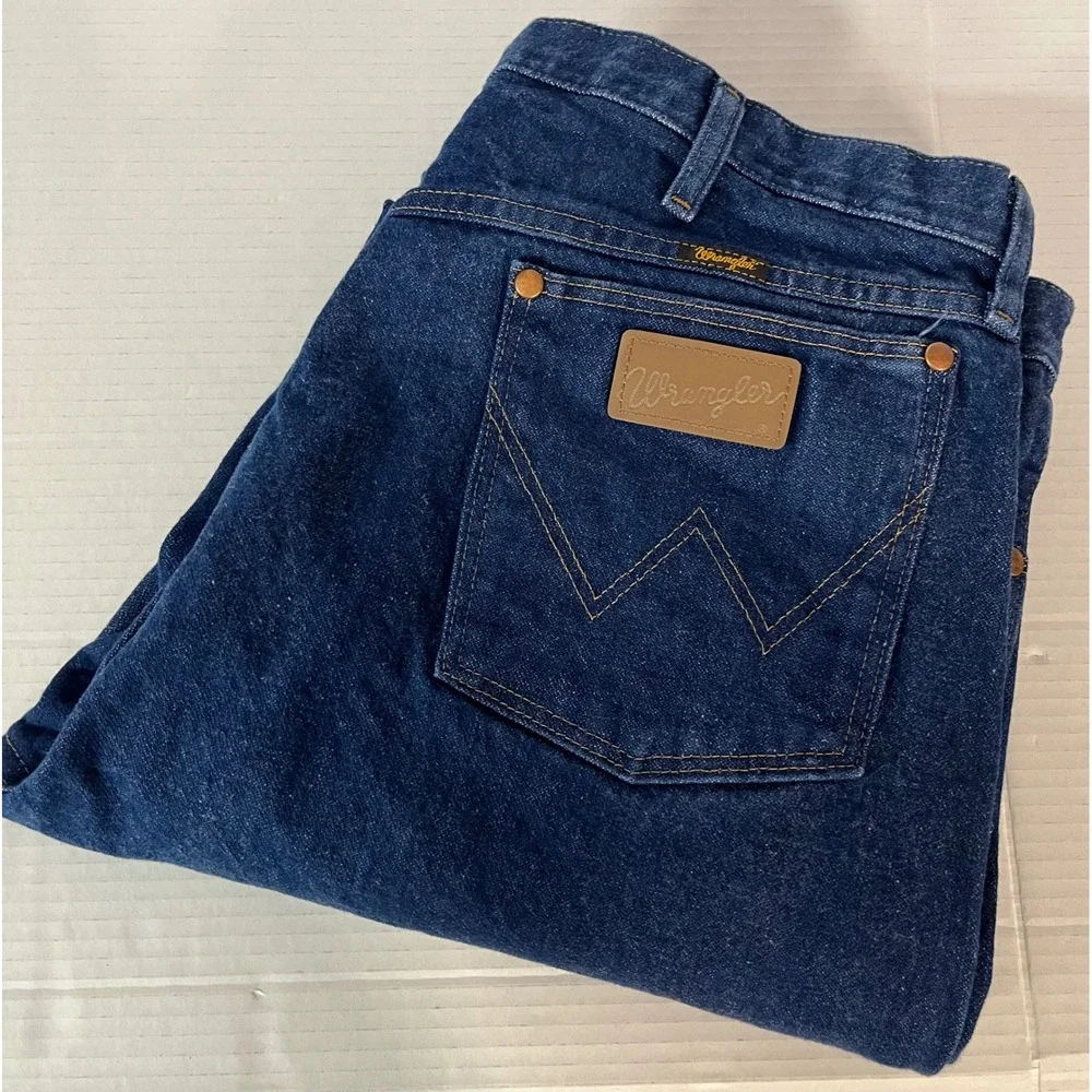 Wrangler 13MWZPW Cowboy Cut Jeans Mens 38x32 Blue Excellent Straight Leg Denim